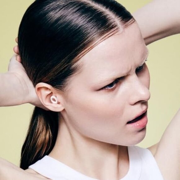 Loop Quiet 2 Ear Plugs Ultra-Comfy Reusable Noise-Reducing Earplugs White - Picture 6 of 7